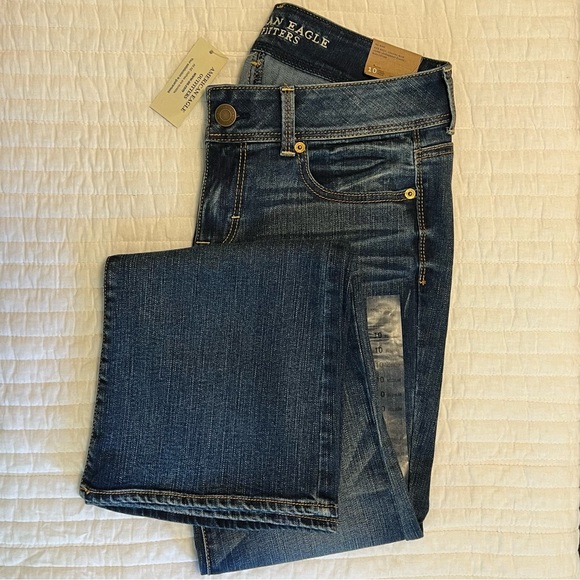 American Eagle Outfitters Boot Cut Jeans - Picture 3 of 9